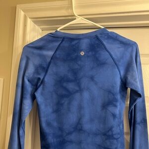 Lululemon swiftly tech tye dye Blue Long Sleeve. Size 2